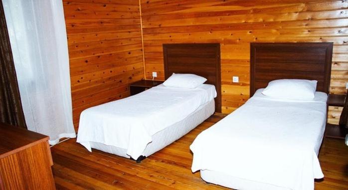 Zambak Holiday Village & Restaurant Superb Seafront Location ! Agios Georgios  Zimmer foto